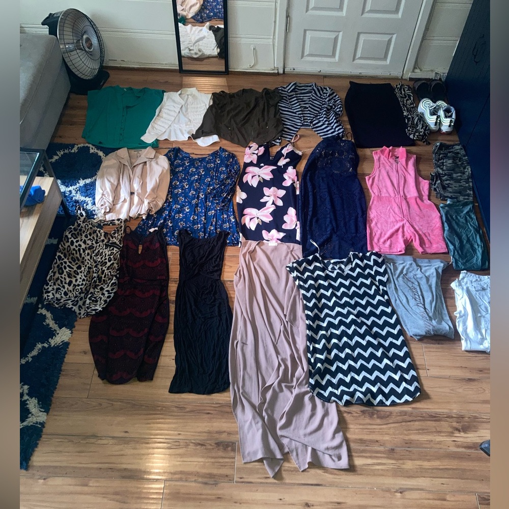 Huge Bundle of Women’s Clothing- Skirts, Shirts, Dresses, ETC.
